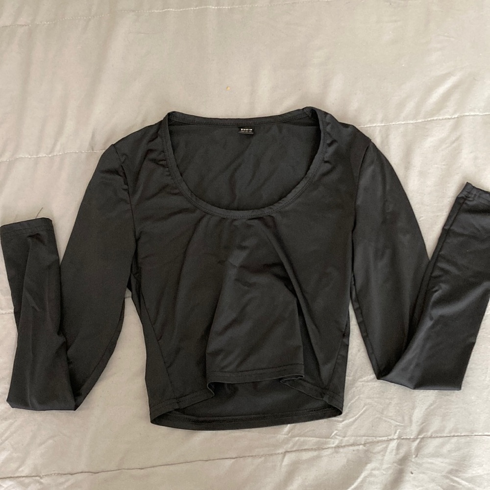 Black polyester long sleeve